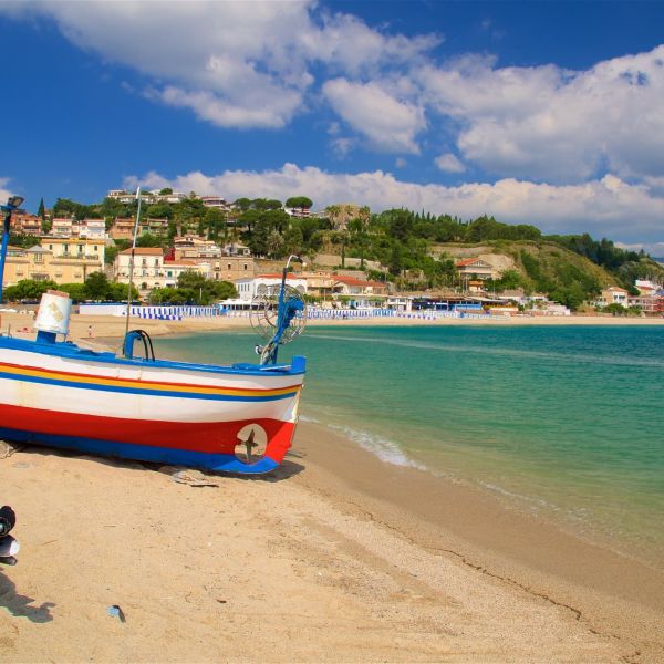 Rai 1, il viaggio “Vista mare” termina a Soverato