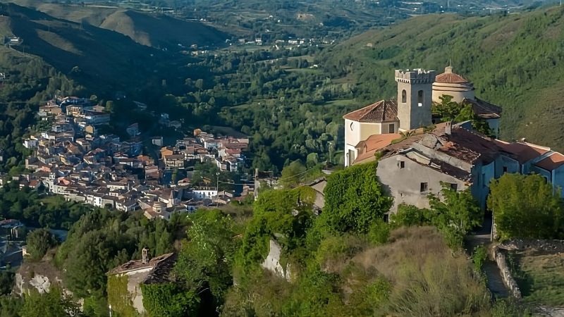 Il Manifesto di Squillace, 26 borghi calabresi chiedono futuro in Senato
