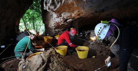 Speleologia archeologica Grotta della Monaca ph Felice Larocca 9 018ee19c - Meraviglie di Calabria - 1