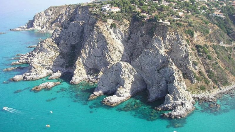 copertina capo vaticano 044ab4bb - Il mito dell'oracolo di Capo Vaticano nella Costa degli Dei - 1 Il mito dell’oracolo di Capo Vaticano nella Costa degli Dei