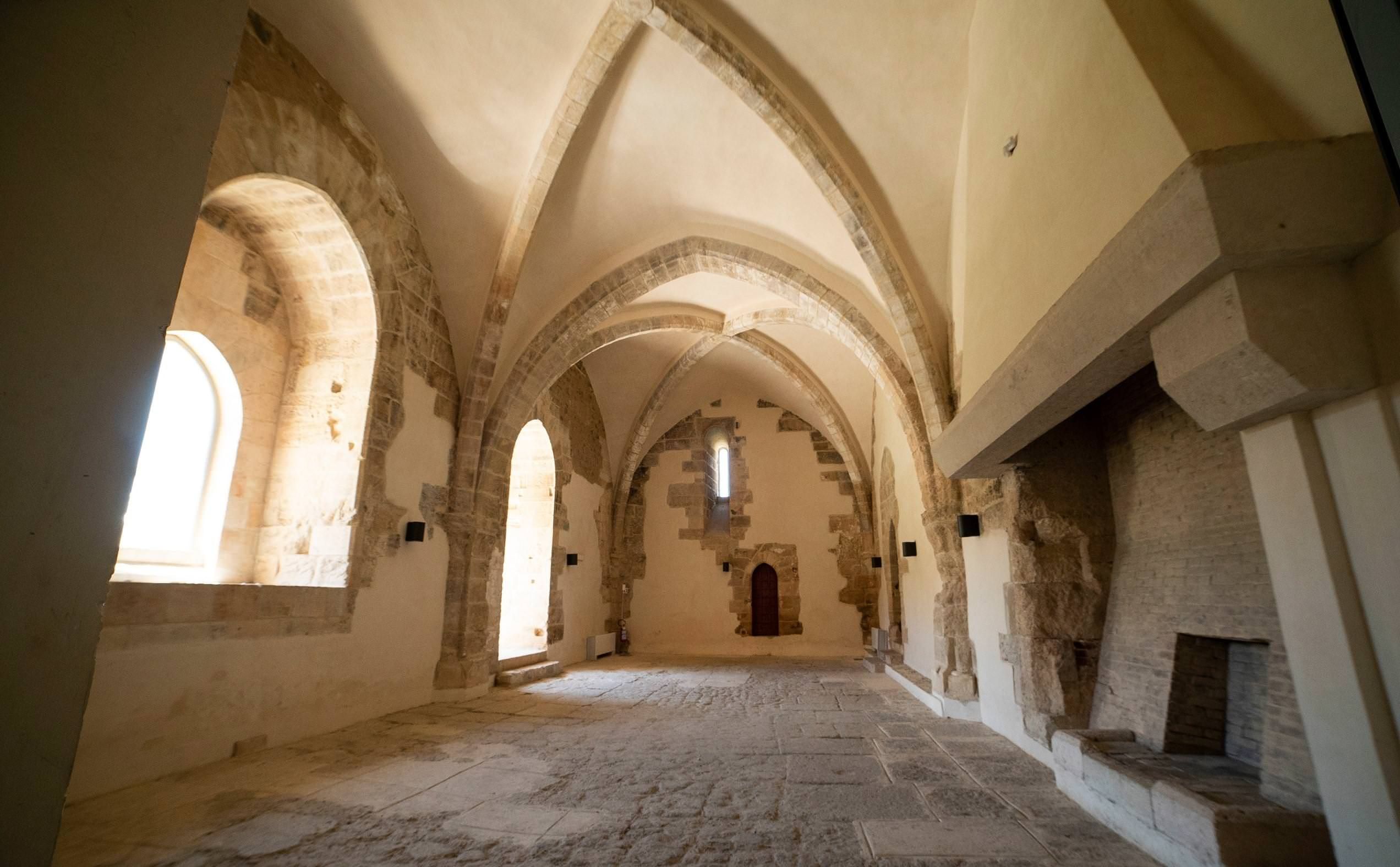 Interni Castello Svevo Cosenza.min 066d8af1 - Meraviglie di Calabria - 23