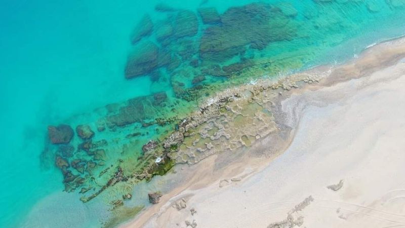 A Soverato si ripete la magia dei resti romani emersi dalle acque