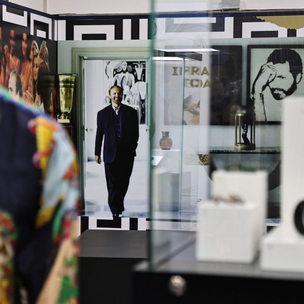 Il MArRC di Reggio Calabria proroga la mostra su Gianni Versace