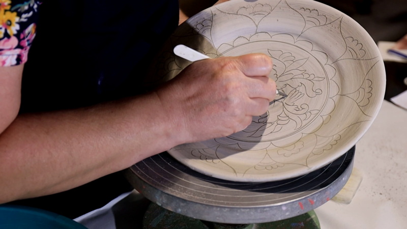 vlcsnap 2021 01 13 14h16m04s441 08639b80 - Torna la Scuola di Storia delle Tradizioni Popolari, un panel dedicato alla ceramica calabrese - 1 Torna la Scuola di Storia delle Tradizioni Popolari, un panel dedicato alla ceramica calabrese