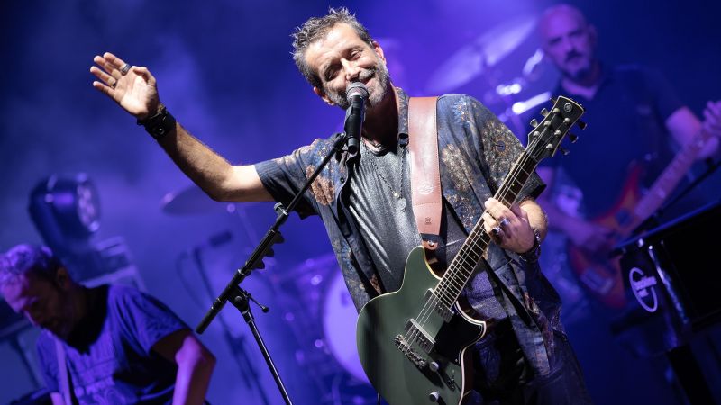 A Cinquefrondi anticipo di capodanno con Daniele Silvestri