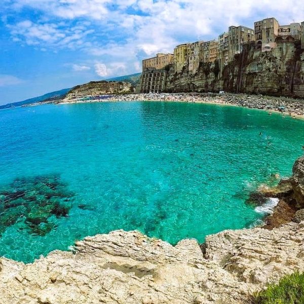 Acqua e Mito sulla Costa degli Dei, a Tropea l’esordio di Aqua Film Festival