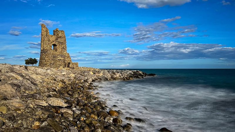 calabria excellent Torre Spaccata di Amendolara cosenza Rad Drew 0ff69add - È Sybaris, tutta la luce della Sibaritide nello spot Rai di Giacomo Triglia - 1 È Sybaris, tutta la luce della Sibaritide nello spot Rai di Giacomo Triglia