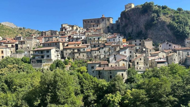 Bandiera Arancione a Papasidero, il Pollino premiato dal Touring Club