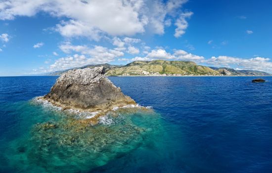 Mare Parco Marino Scogli di Isca Ph Maria Laura Papasergio 141c4cf5 - Meraviglie di Calabria - 1