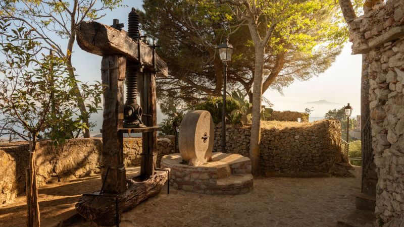 Bova Museo allaperto della Civilta Contadina 9 1632e264 - Bova, dove si parla ancora la lingua di Omero - 1 Bova, dove si parla ancora la lingua di Omero