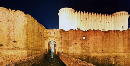 Castello-Santa-Severina
