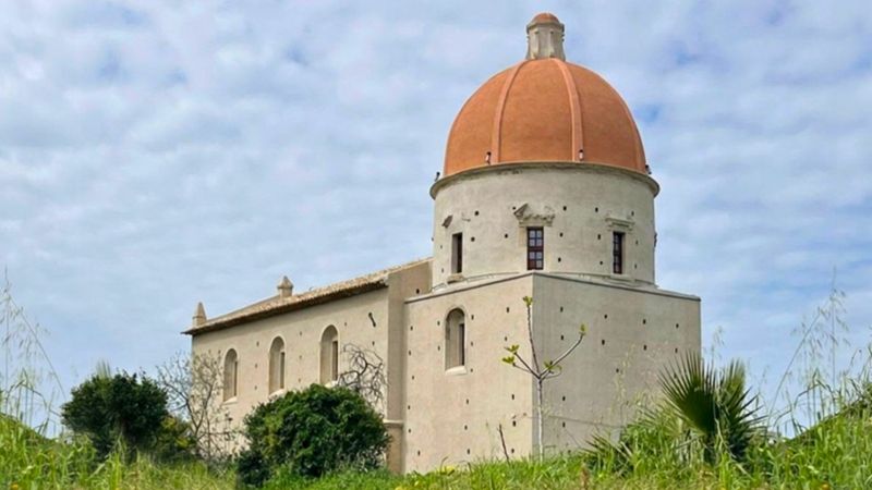 Restauro della chiesa della Michelizia di Tropea, alla luce segni medievali