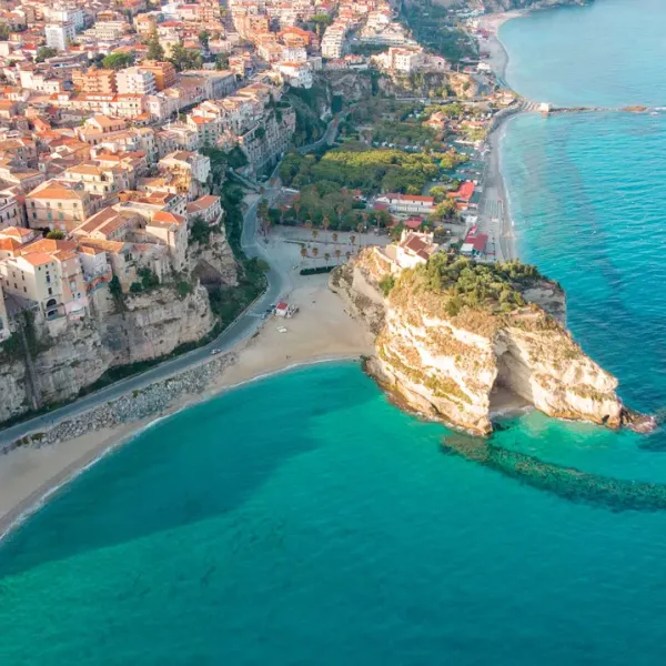 A Tropea Hospitality Restart, focus su turismo e gestione alberghiera