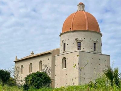 Restauro della chiesa della Michelizia di Tropea, alla luce segni medievali