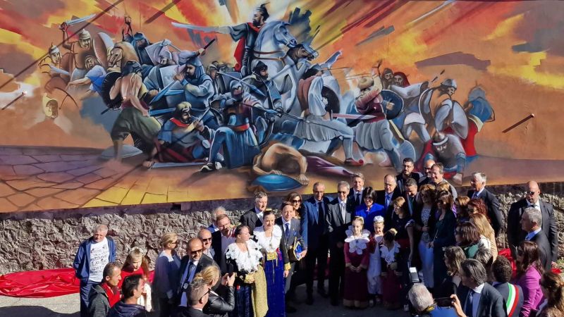 presidente collettivo 202b8849 - Nel segno della street art: così San Cosmo Albanese accoglie il presidente Bajran Begaj - 1 Nel segno della street art: così San Cosmo Albanese accoglie il presidente Bajran Begaj