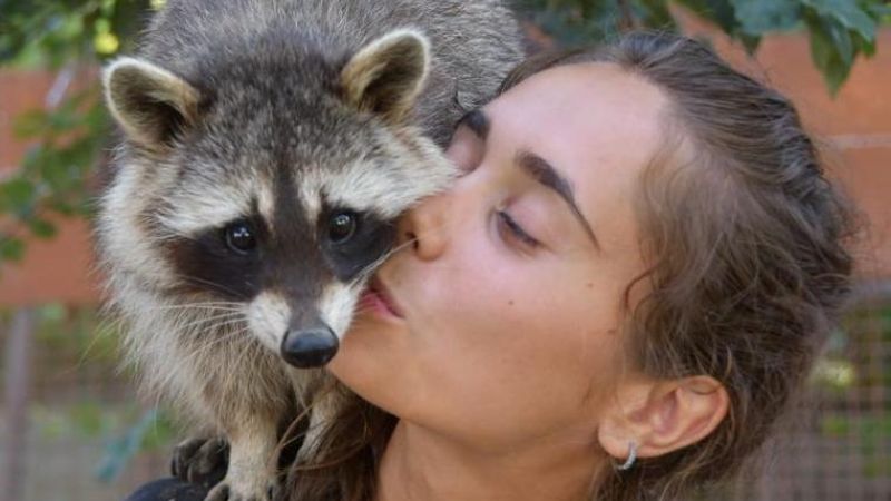 la favola siamo noi 15 sito web 2 21a448fc - La mia vita è uno zoo. E la favola continua nel parco di San Pietro a Maida - 1 La mia vita è uno zoo. E la favola continua nel parco di San Pietro a Maida
