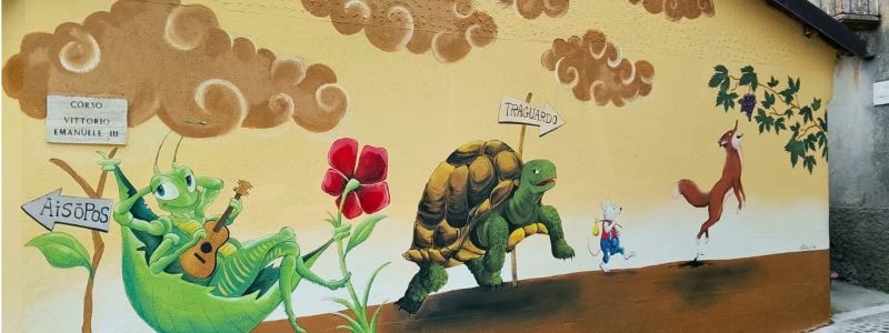 Storie di animali parlanti, le favole di Esopo nei murales di Fabrizia