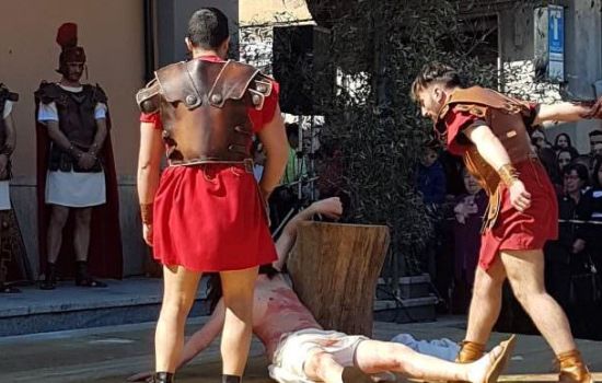 Passione di Cristo Processione dei Misteri e1711541385259 250fc0f4 - Meraviglie di Calabria - 11