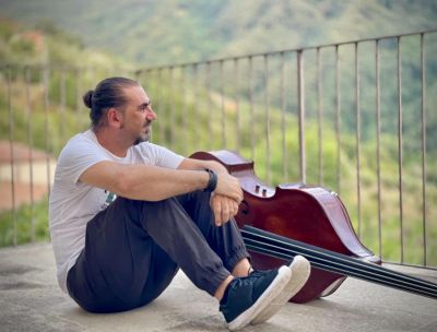 Premio Fabrizio De Andrè, Sasà Calabrese è in semifinale