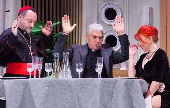 teatro Biagio Izzo larte deooa truffa foto di Gilda valenza 2836f60f - Meraviglie di Calabria - 1