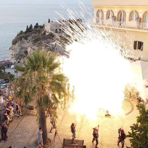 La rievocazione storica della Liberazione di Tropea (FOTO)