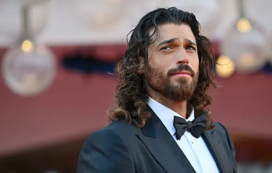 Can Yaman Sandokan scaled c521ff0c 2e1b4f5d - Meraviglie di Calabria - 1