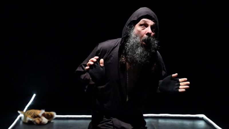 Tiger Dad Palazzolo foto autorizzata dalla produzione 3 2e2474b3 - Primavera dei Teatri: il programma del 28, 29 e 30 maggio - 1 Primavera dei Teatri: il programma del 28, 29 e 30 maggio