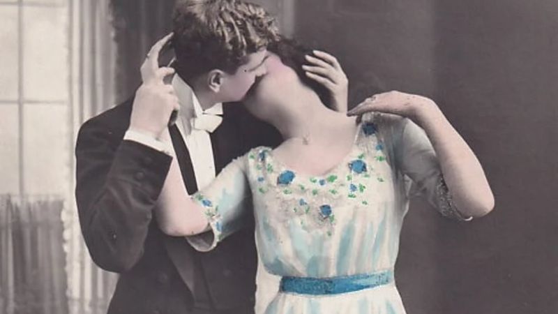 Innamorati 3078d631 - 'Sì caro affetto', le biblioteche italiane raccontano l'amore sui social - 1 ‘Sì caro affetto’, le biblioteche italiane raccontano l’amore sui social