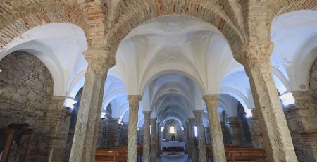 Umbriatico Cattedrale cripta 13 31644742 - Meraviglie di Calabria - 40