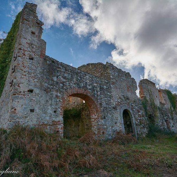 Sant’Elia di Cubasina, il monastero del maestro di Petrarca e Boccaccio