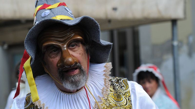 DSC 9090 e1714126367274 3a4ec95a - Carnevale in Calabria, la maschera di Giangurgolo - 1 Carnevale in Calabria, la maschera di Giangurgolo