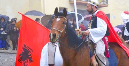 Lungro rievocazione Skanderbeg 11 3b98f341 - Meraviglie di Calabria - 10