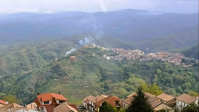 Martirano Lombardo, le due origini del borgo più giovane della Calabria