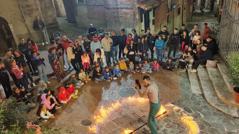 serre artisti 3e16e86d - Il Festival delle Serre, ancora emozioni tra tradizione e cultura - 1 Il Festival delle Serre, ancora emozioni tra tradizione e cultura