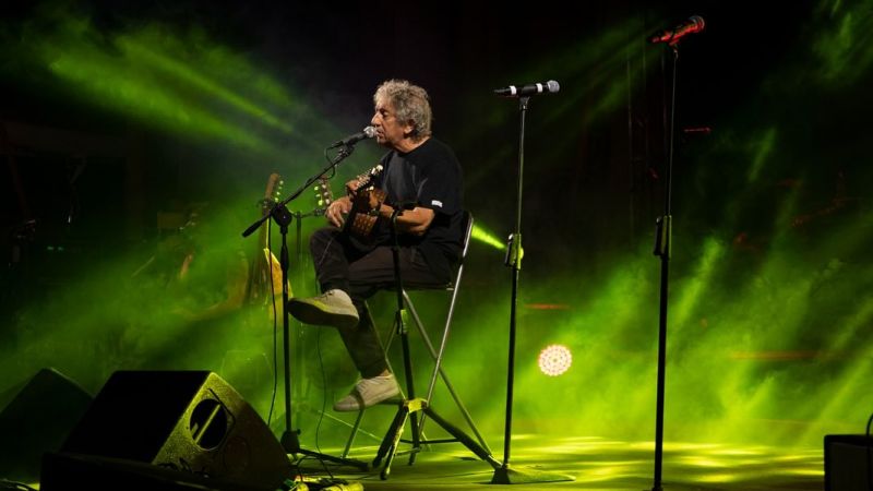 Eugenio Bennato foto Amedeo Gioia 3f7e701c - Bennato canta Mongiana "che non sarà mai storia né leggenda" - 1 Bennato canta Mongiana “che non sarà mai storia né leggenda”