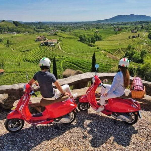 Vesplora Tour, il viaggio in Calabria con le ali sotto i piedi