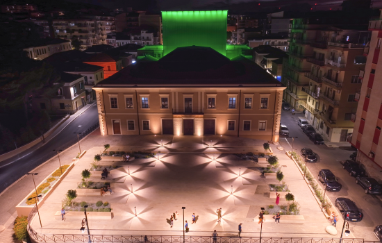 Teatro Vincenzo Scaramuzza Crotone 2 452c39ab - Meraviglie di Calabria - 23