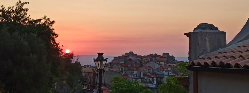 Viaggio ad Arena, storie di normanni e amenità nell’entroterra vibonese