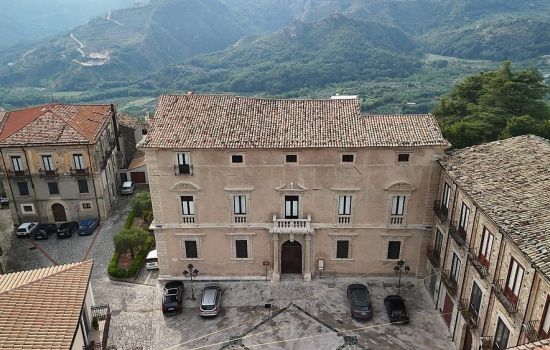 Dimora storica Palazzo Cybo Malaspina Aiello calabro 1 4a586ac5 - Meraviglie di Calabria - 1