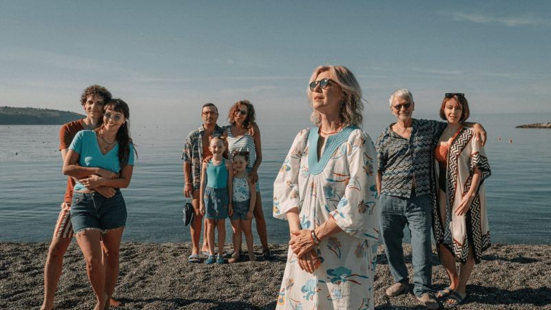 Cinema La casa in fiamme foto %C2%A9 Paolo Ciriello 4bb23eab - "La casa in fiamme”, i primi ciak del film tra Praia e San Nicola Arcella - 1 “La casa in fiamme”, i primi ciak del film tra Praia e San Nicola Arcella