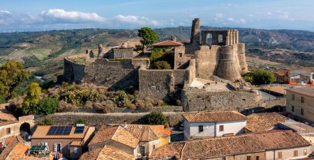 squillace castello cover 4bd5d0c7 - Meraviglie di Calabria - 23