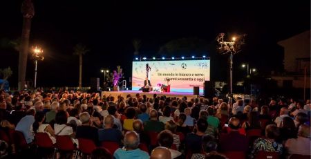roccella festival argomento a piacere 6 cove ph Pino Cortale 57d6a7d9 - Meraviglie di Calabria - 1