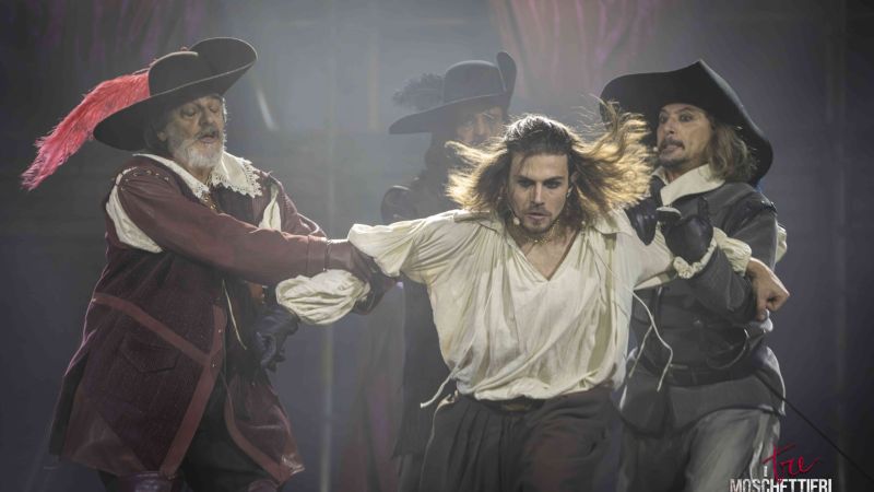 Festival autunno I Tre Moschettieri 4 scaled 58d8036f - Festival d'Autunno, Dumas rivive con 'I Tre Moschettieri - Opera Pop' - 1 Festival d’Autunno, Dumas rivive con ‘I Tre Moschettieri – Opera Pop’