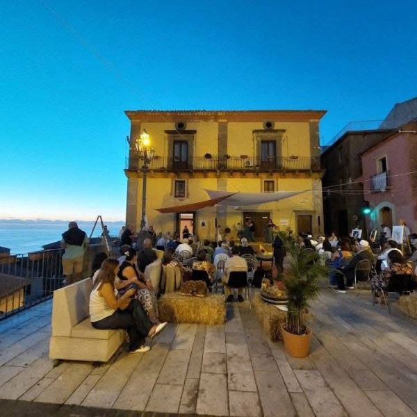 “Incontri… diVersi”, a Fuscaldo i vincitori del Concorso Letterario