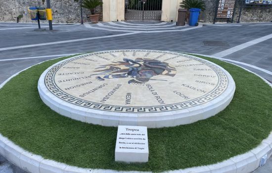 TROPEA PIAZZA CANNONE 1 1 e1685090482746 5a1c967f - Meraviglie di Calabria - 25