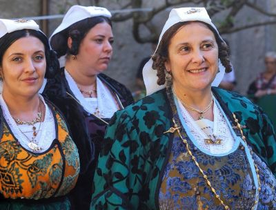 Segni di bellezza fuori dal comune, le Pacchiane di San Giovanni in Fiore