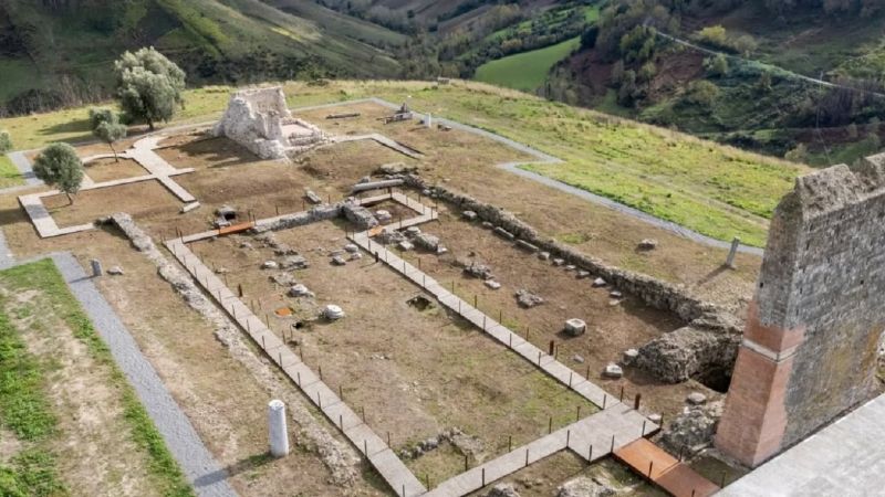 Parco Archeologico Medievale di Mileto Antica 1 613489e9 - L’Autunno di Ruggero, a Mileto un viaggio nella storia normanna - 1 L’Autunno di Ruggero, a Mileto un viaggio nella storia normanna
