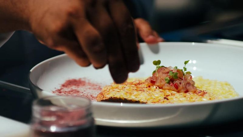 218779179 4162293880516947 2462783857008832972 n 6399fa84 - Turismo, la Calabria in Lussemburgo: lo chef Riccardo Sculli racconta la tradizione - 1 Turismo, la Calabria in Lussemburgo: lo chef Riccardo Sculli racconta la tradizione