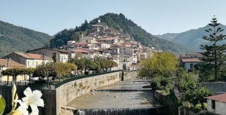 Ponte sul fiume Metramo a Galatro, provincia di Reggio Calabria (foto Antonio Pagliuso)