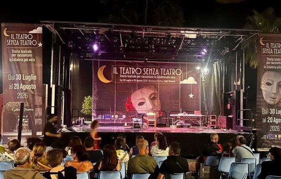 Teatro truck 2 cover 698931e0 - Meraviglie di Calabria - 1